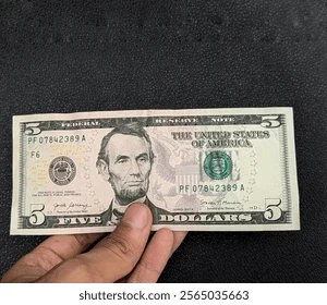 USD $5 Bills
